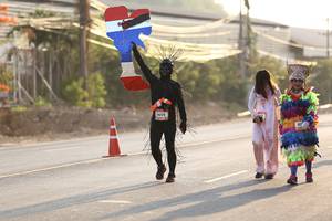 BIB: 
                            <button type="button" onclick="openModal(3107558)" class="btn btn-primary btn-sm float-right btn-popup" data-toggle="modal" data-target=".modal-high-quality">
                        <i class="fas fa-shopping-cart"></i> Add to Cart
                    </button>
                                            <button type="button" onclick="isThisMe(3107558, true)" class="btn btn-success btn-sm float-right btn-popup btn-isme hidden" data-toggle="tooltip" data-placement="bottom" title="นี่คือรูปของคุณใช่ไหม คลิกที่นี่เพื่อเอาเข้าอัลบั้ม">
                        <i class="fas fa-plus"></i> Add to album
                    </button>
                    <button type="button" onclick="isThisMe(3107558, false)" class="btn btn-warning btn-sm float-right btn-popup btn-isnotme hidden">
                        <i class="fas fa-ban"></i> Remove from album
                    </button>